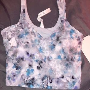 Lulu align tank size 6